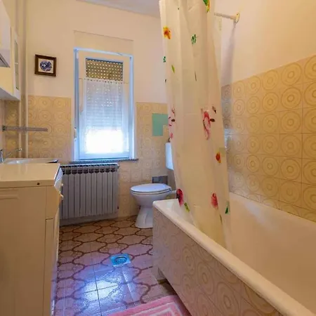 Three-bedroom In Crikvenica Xii * Grižane