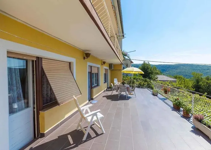 Three-bedroom In Crikvenica Xii Apartment Grižane