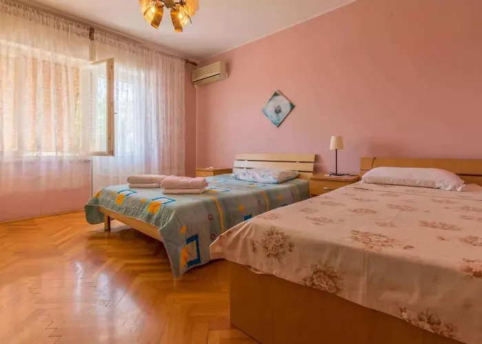 Apartment Three-bedroom In Crikvenica Xii