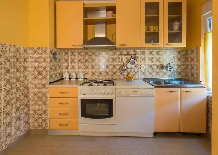 Three-bedroom In Crikvenica Xii Apartment *