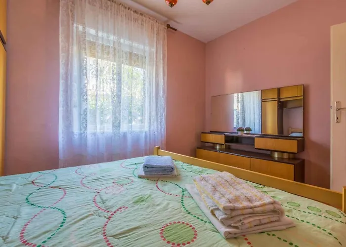 Three-bedroom In Crikvenica Xii