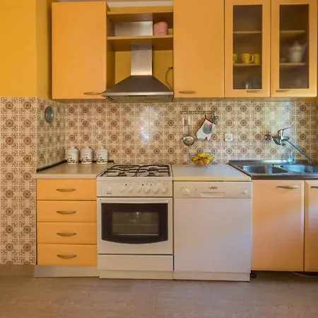 Three-bedroom In Crikvenica Xii Apartment *