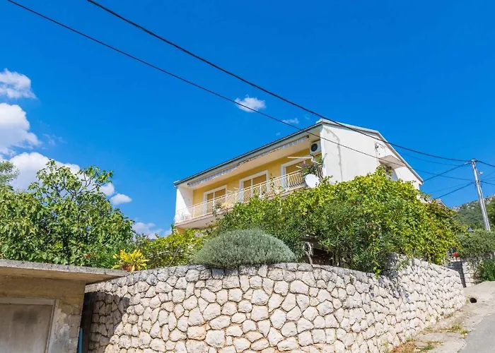 Three-bedroom In Crikvenica Xii Apartamento Grižane